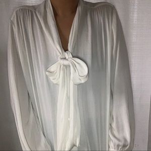 WORTHINGTON White Long Sleeve top W/Collar -Large